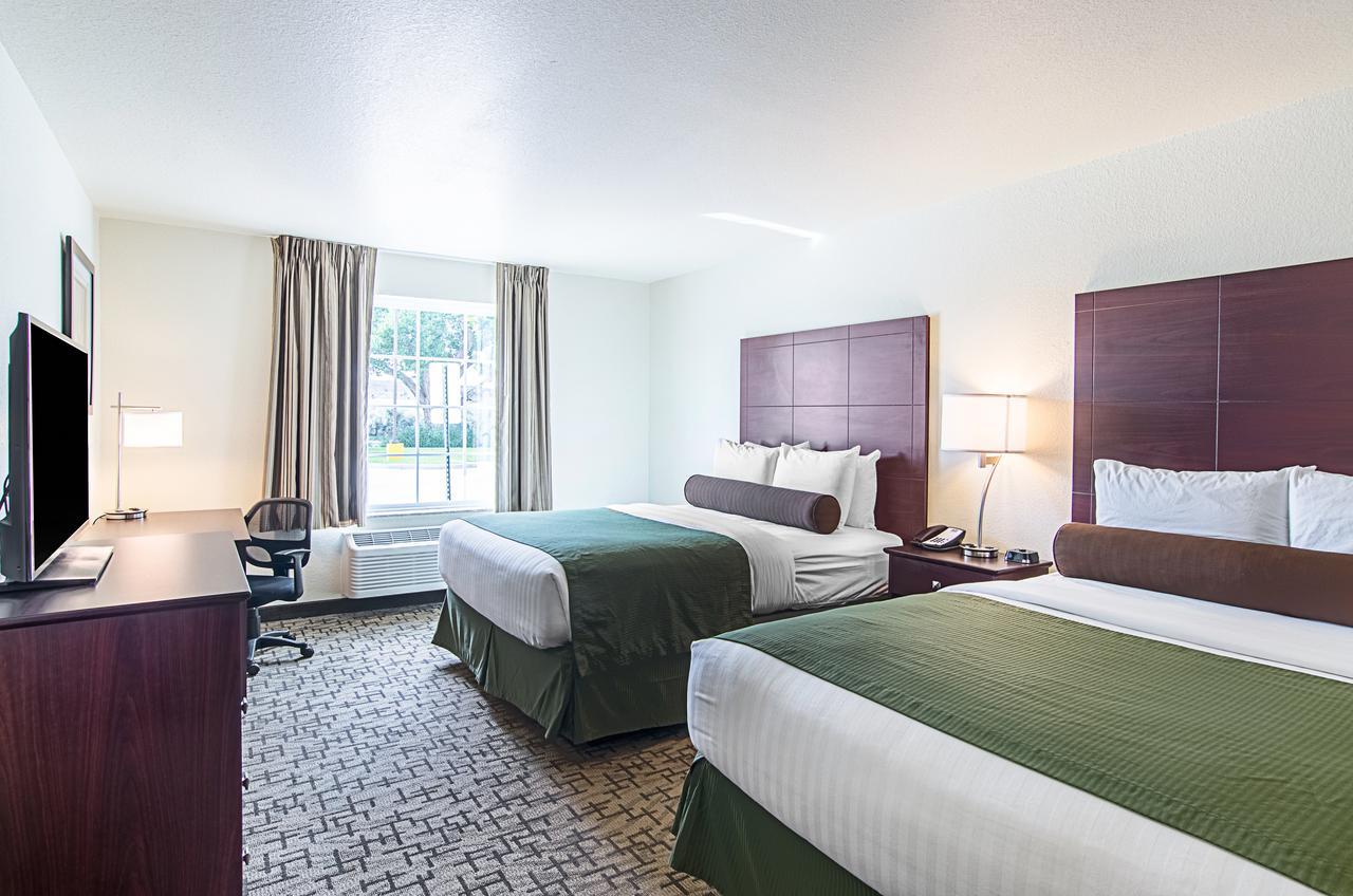 Cobblestone Inn & Suites - Guernsey Bagian luar foto